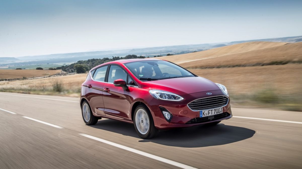 Броени дни до забележителните премиери от Ford на Автосалон София 2017 (СНИМКИ)