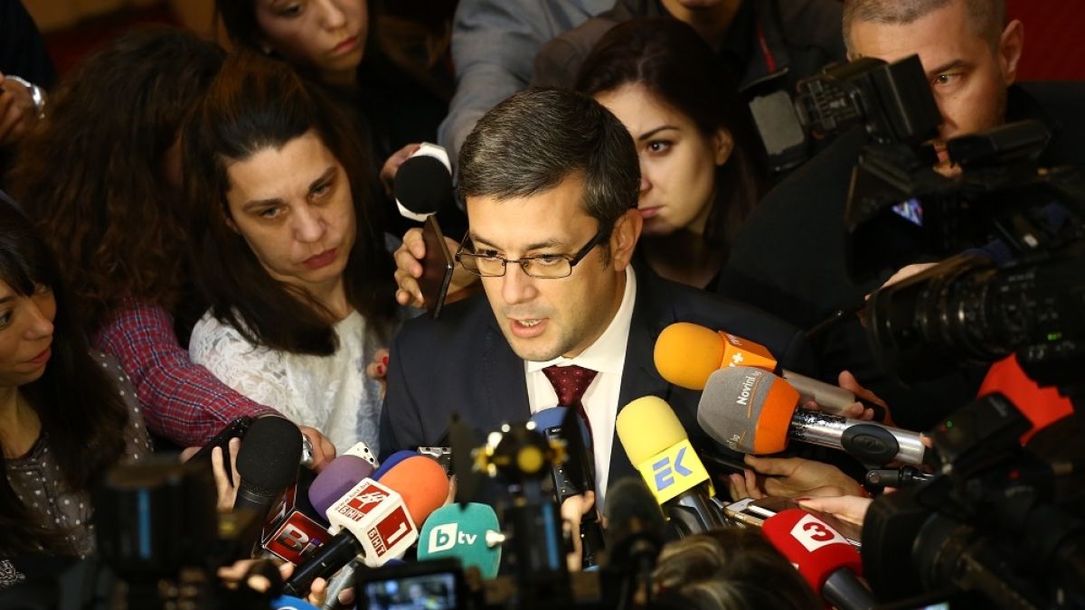 Биков посочи кой стои зад ареста на Борисов, не е само Кирил Петков