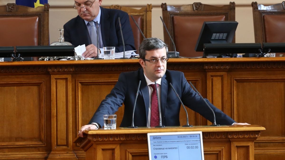 Тома Биков посече БСП за корупцията и заговори за престъпленията им!