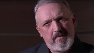 Двоен удар: Лидерът на британските неонацисти се оказа гей и евреин