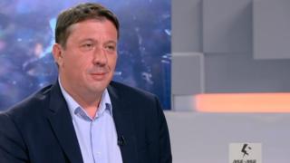 Явор Куюмджиев: В БСП върви тежък отстрел на недоволните от Нинова 