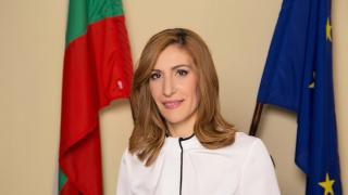 Ангелкова с гореща новина за приближаващия ски сезон