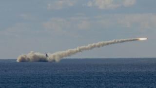 Русия предупреди, че ще изстрелва ракети в Баренцево море и Тихия океан