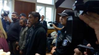 Пребитите зверски от освирепели роми горски служители с потресаващи показания пред съда, било е нечувано