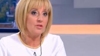 Мая Манолова призна за страшна измама със самоличността й, търси помощ от МВР