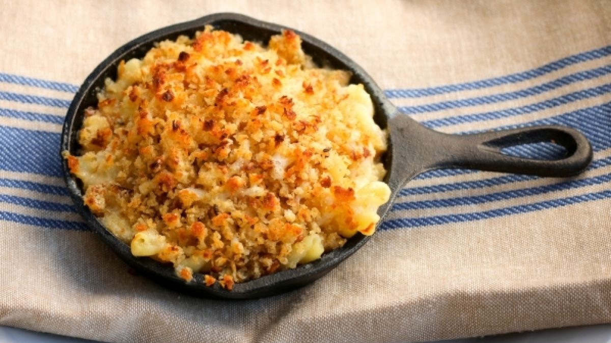 Есенни изкушения: Макарони със сирене на тиган