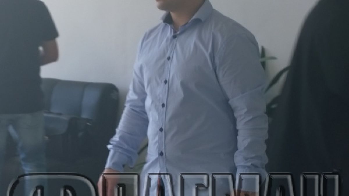 Адвокатът на Алексей Петров и бай Тошо брани издирван от Интерпол за кървавата касапницата в бургаския кв. „Славейков“