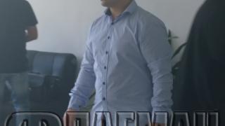 Адвокатът на Алексей Петров и бай Тошо брани издирван от Интерпол за кървавата касапницата в бургаския кв. „Славейков“