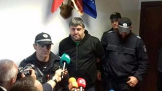Измамникът Спас-Александър пак удари на камък! И градският съд го остава в ареста