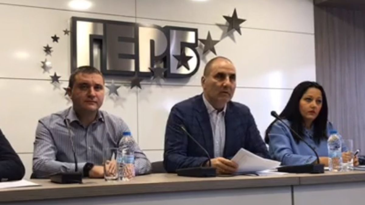 Цветан Цветанов с изключително силни думи към БСП след вчерашния конгрес: Пускат фалшиви новини и правят интриги! (ВИДЕО/ОБНОВЕНО)