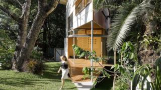 Само за маниаци! Къща за любителите на катеренето (СНИМКИ)