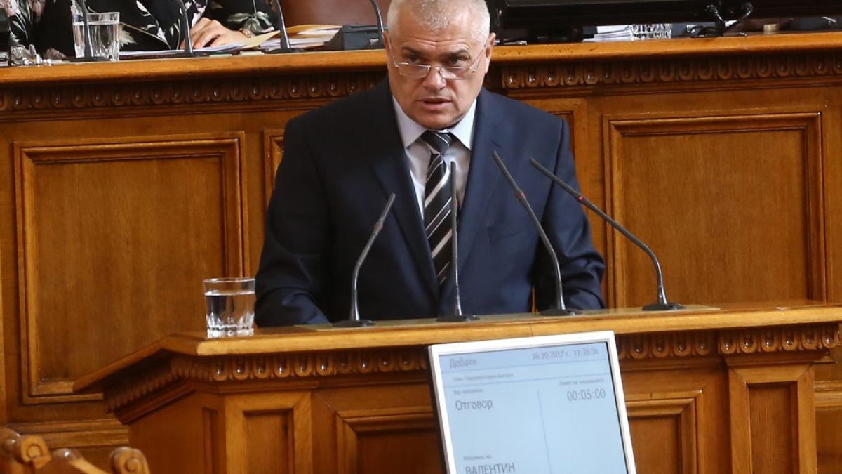 Валентин Радев обяви как ще бъде наказан командирът на Специализирания отряд за борба с тероризма