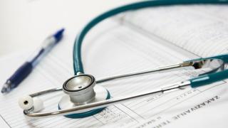 БЛС с плашеща прогноза за болниците и извънболничната помощ