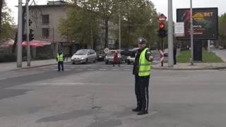 Скандално ВИДЕО! Катаджия псува грозно пътници след катастрофа: Ша ти прасна една палка и...