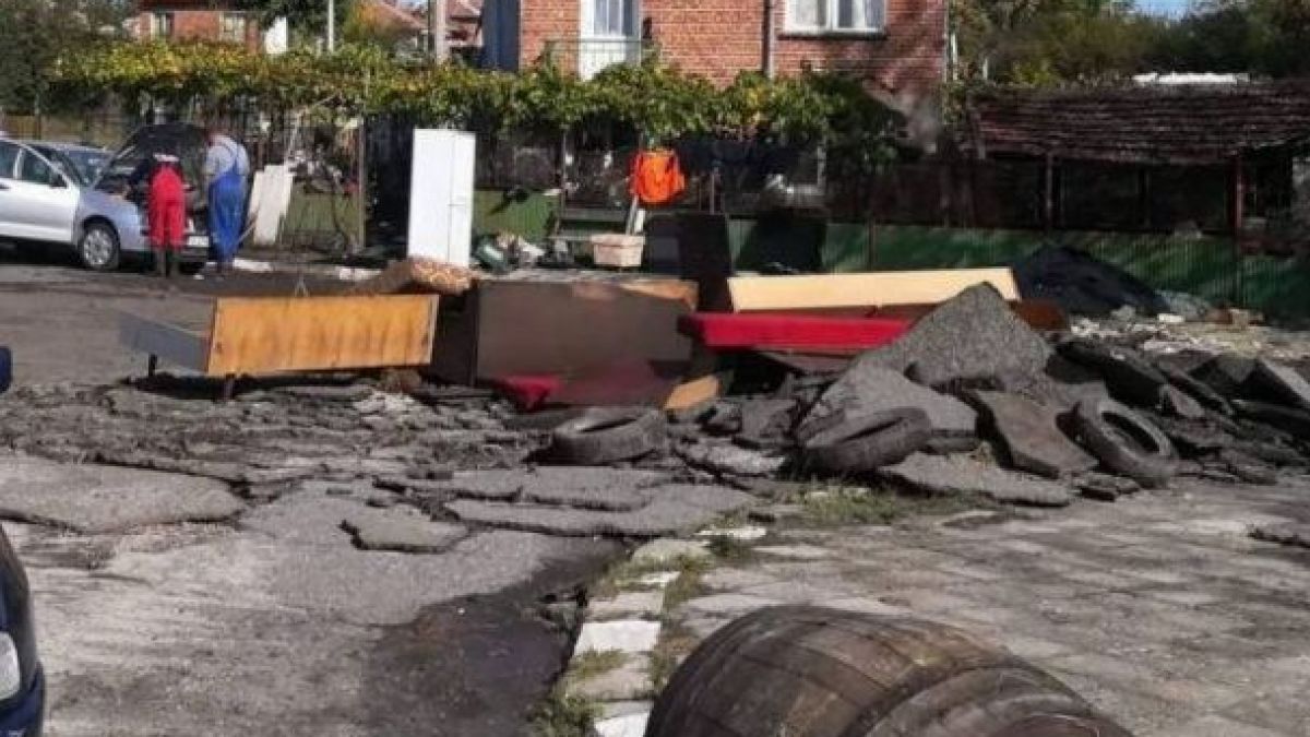 Докато Ливада едва се отърсва от потопа, вижте какво поиска една жена