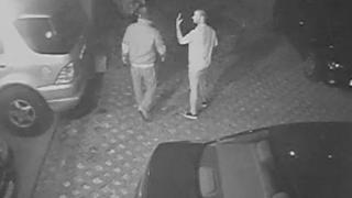 Само в БЛИЦ! Бездънна глупост: Не е за вярване какво откраднаха тези двама нагли до безкрай младежи в столичния кв."Лагера" (СНИМКИ/ВИДЕО) 