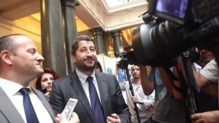 Време е Висшият адвокатски съвет да се заеме с Радан Кънев и Христо Иванов