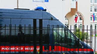 Татарин изнасили две 13-годишни девойчета и майка на малко дете, защото не намери любовницата си в хотел 