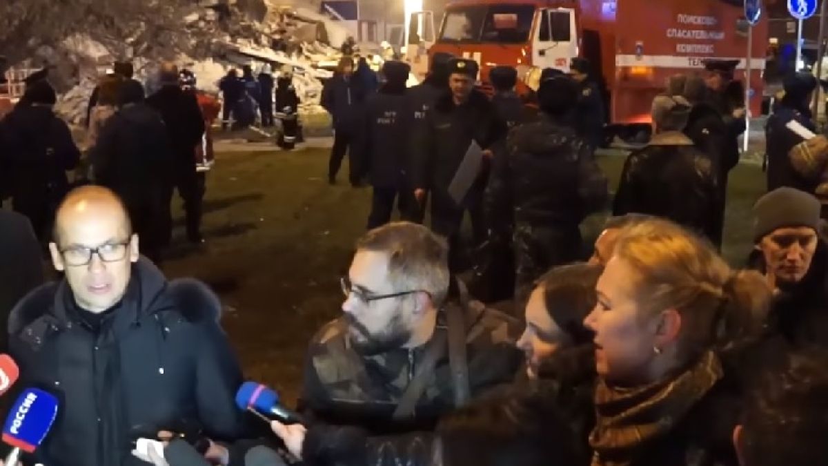 Загиналите под срутения блок в Ижевск станаха 5 (ВИДЕО)