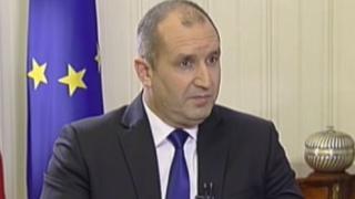 Президентът се върна назад във времето и разкри къде го е заварила новината за преврата срещу Тодор Живков