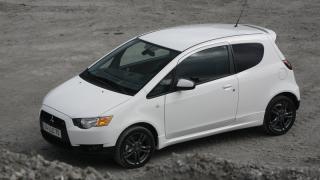 Как една бензинова кола може да е по-екологична от Tesla?