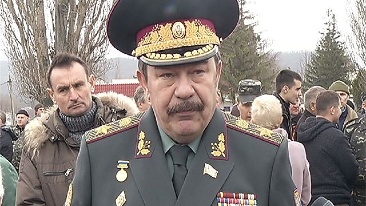Украински генерал: За да превземем Донбас, трябва да изтрием от лицето на земята Донецк и Луганск        