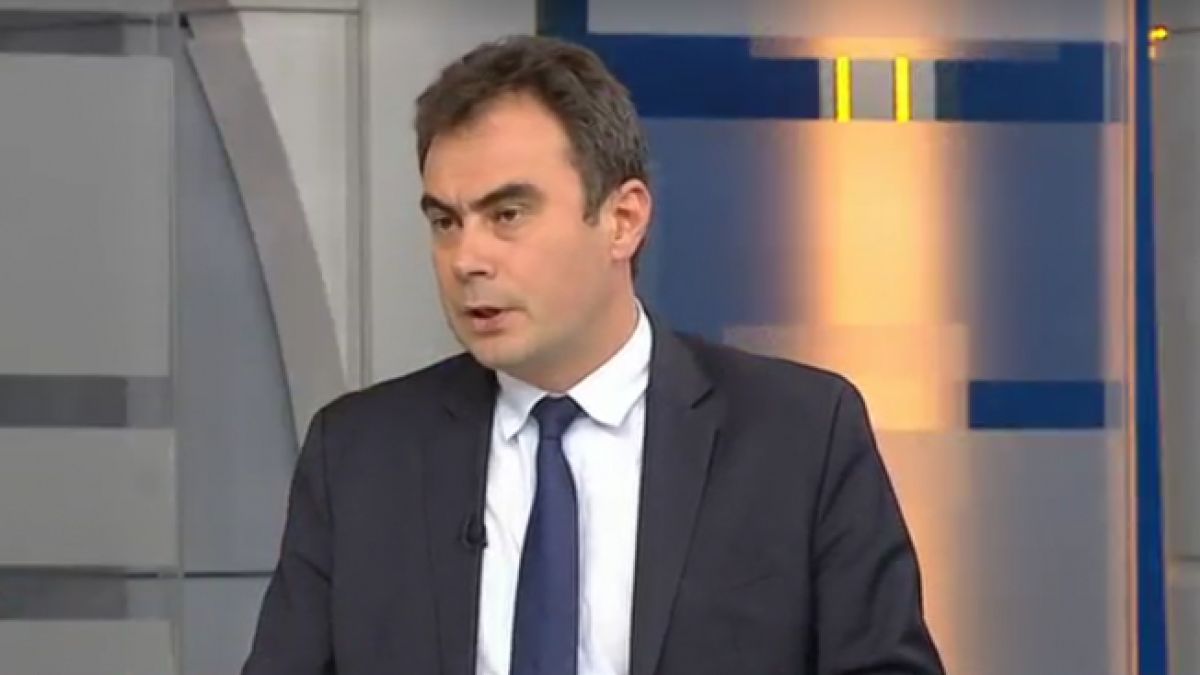 Жельо Бойчев с тежки думи към Главчев заради свадата с Нинова в парламента   
