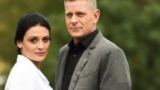 Вергов залюби д-р Огнянова от „Откраднат живот“ и извън екрана! Красавицата разбила сърцето на Калин Терзийски