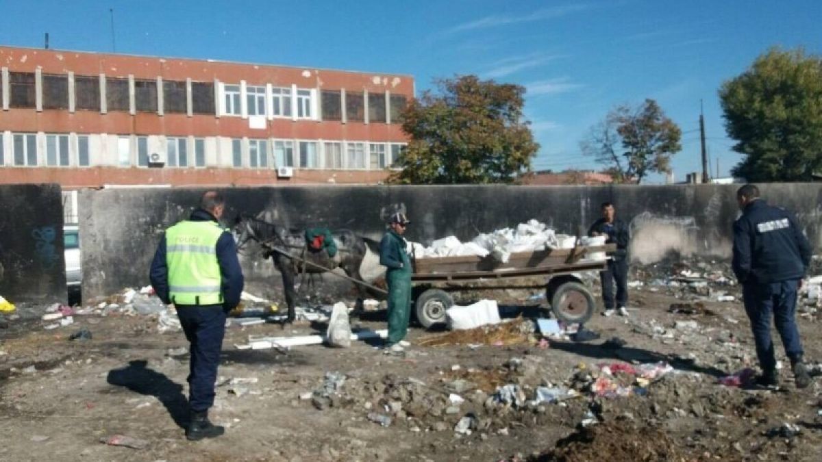 Меле на руския пазар в Пловдив, наръгаха арменец с нож в гърба