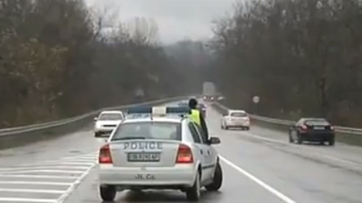 Първи кадри! Какво се случва край Микре след касапницата (СНИМКИ/ВИДЕО)