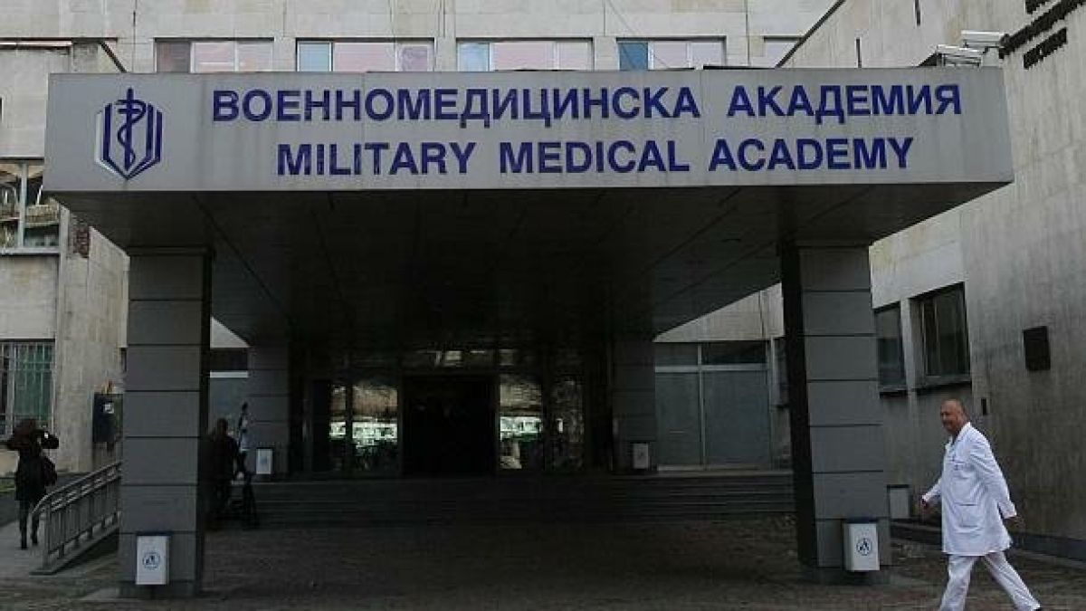 Транспортират в София пострадали при катастрофата край Микре