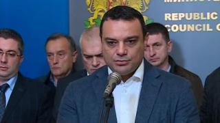 Внимание! Транспортният министър с ВАЖНИ новини за всички шофьори след привикването от Борисов, предстоят големи промени!