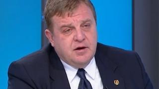 Каракачанов изпепели опозицията: Стига са плакали в Европа, че сме фашисти, да си спомнят как научиха циганите да не работят! 