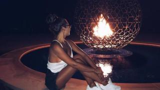 Виждали ли сте гола сестрата на Николета?! Същата е (СНИМКИ 18+)