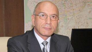 Ето кой ще пази гърба на Караянчева в НС