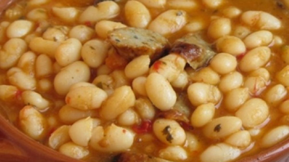 Традиционнен боб по берковски - няма такава вкусотия!