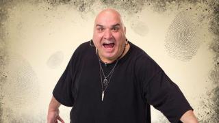 Неузнаваем! Фънки лъсна на СНИМКИ от младините си - вее буйна грива на главата, пъчи косми по гърдите и...