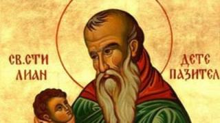 13 красиви имена черпят днес. Почитаме Детепазителя, спазват се строги забрани! 