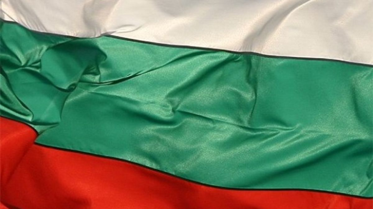 Това ли е първообразът на българския трикольор, който може да пренапише историята ни?! (СНИМКА)