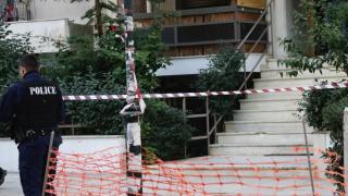 Покъртително! Гръцки офицер взе децата си за уикенда, но сега майка им няма да ги види никога повече