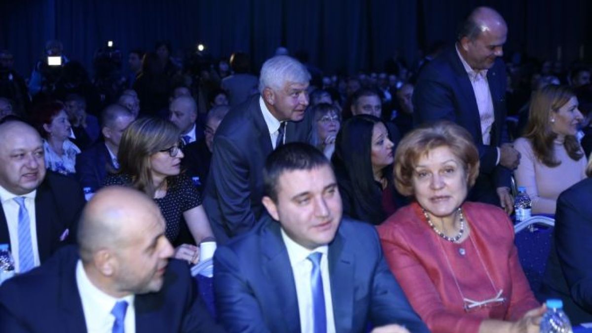 Горанов започна с шега за Борисов речта си на конгреса на ГЕРБ