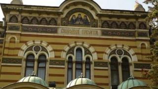Светият синод обсъжда да стане ли Българската православна църква майка на македонската