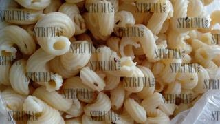 Гнусотия! Благоевградчанка си купи макарони, след като ги свари, щеше да повърне! (СНИМКИ)