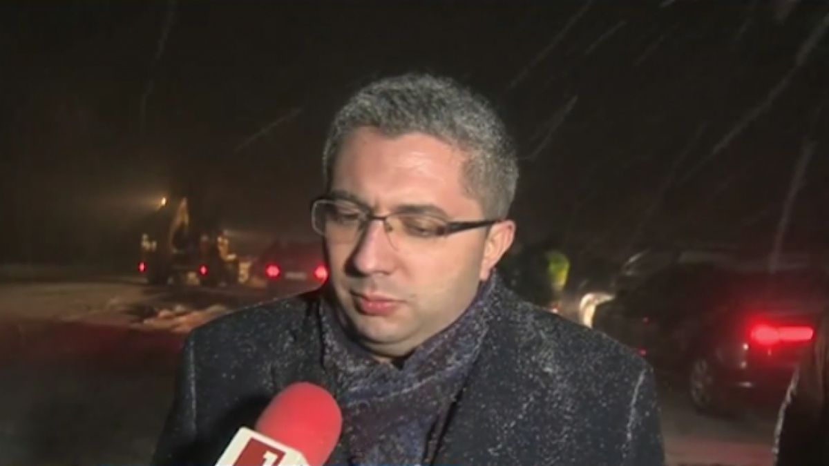 Министър Нанков проговори за снежния апокалипсис в страната, ето какво се случва по родните пътища  