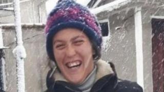 Все още няма и следа от 24-годишната Доника, родителите й молят за помощ! 