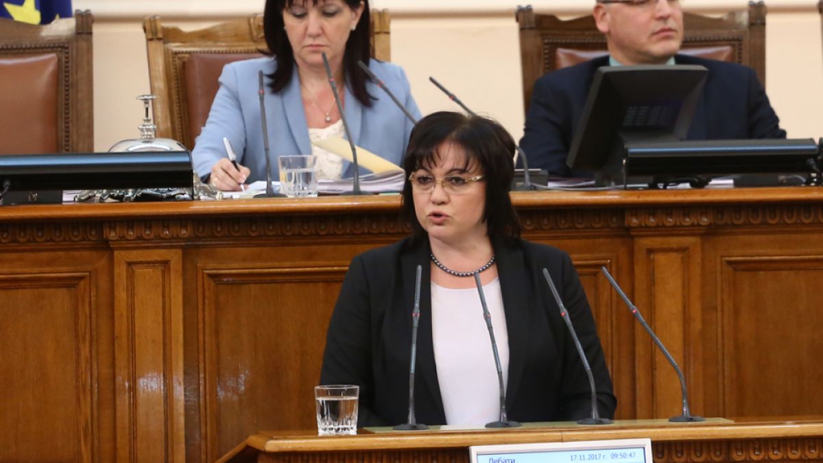 Нинова стресна парламента: Кое е по-важното – да има здрави хора или пътища и тол система?!