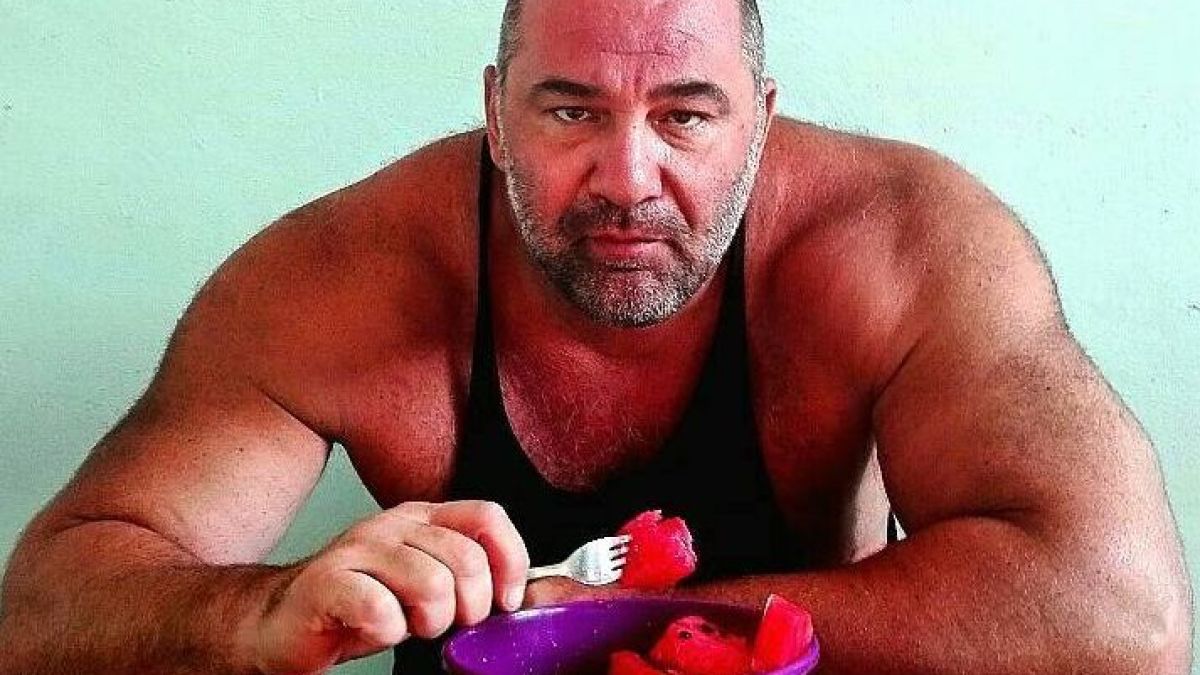 Райфъла се измъкна от ареста без обвинение 