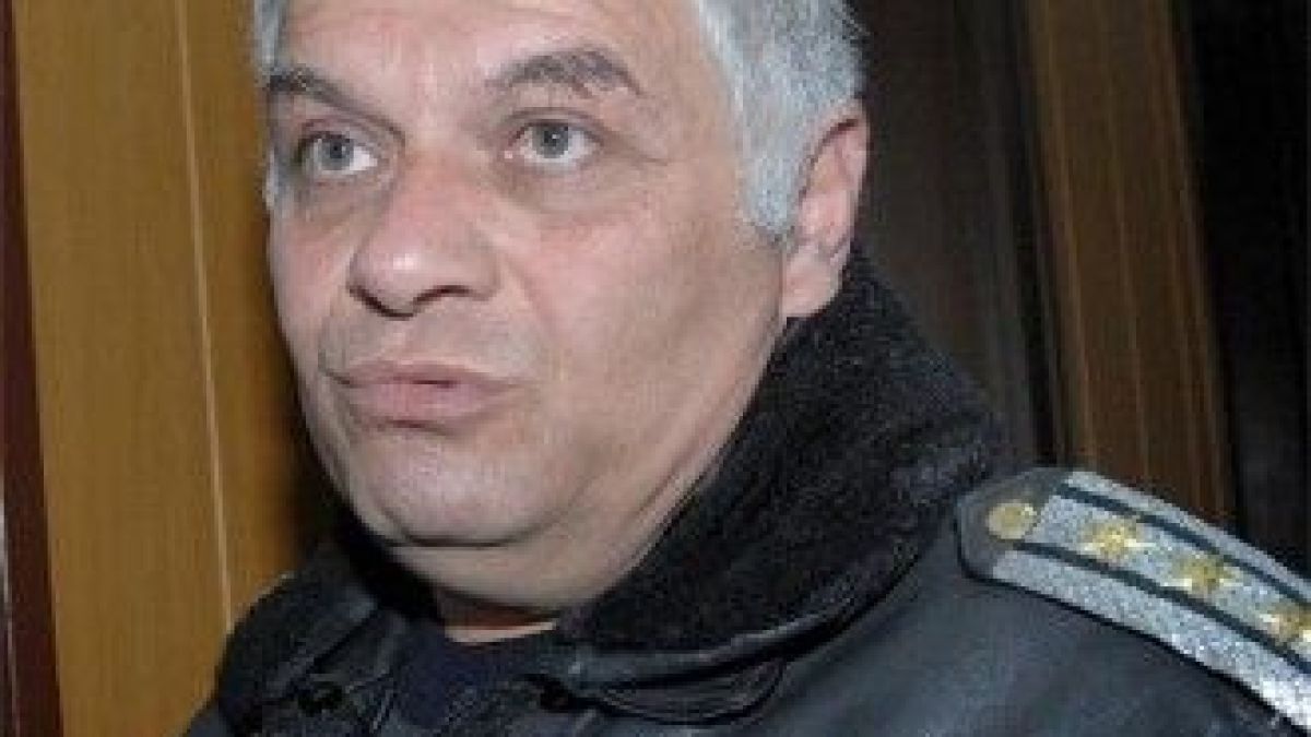 Шефът на пловдивския затвор пред БЛИЦ за изпепелената си кола: Никога до сега никой не ми е  посягал!