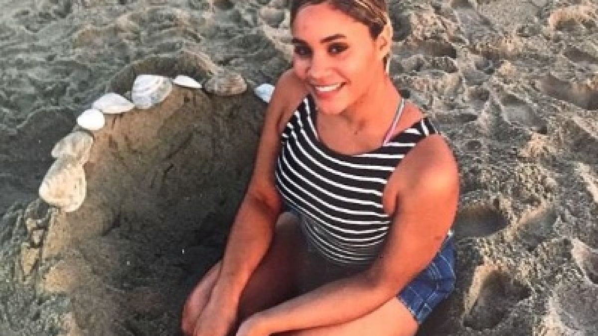 Ослепителна манекенка замина на почивка в Карибите, но я намериха с отрязана глава край пътя (СНИМКИ)