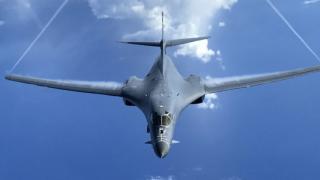 Бомбардировачи на САЩ B-1B Lancer и изтребители F-22 Raptor нанесоха удар до границата на Северна Корея 